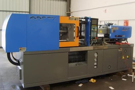 果筐注塑機(jī)廠家如何選擇比較好？需重視這些因素！