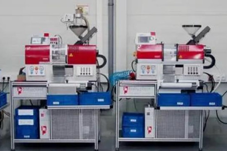 微型注塑機(jī)的價格范圍，幾萬元到數(shù)十萬元！